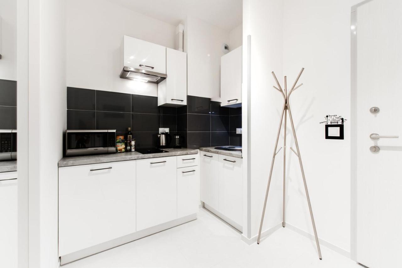 Project Comfort Apartament Dywizjonu 303 175/8 Warszawa Apartment Ngoại thất bức ảnh
