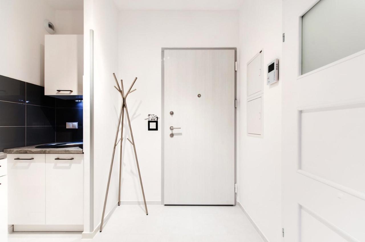 Project Comfort Apartament Dywizjonu 303 175/8 Warszawa Apartment Ngoại thất bức ảnh